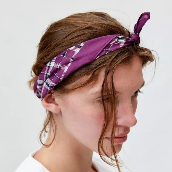 NWT Urban Outfitters Abstract Yellow Square Scarf Bandana - Picture 5 of 6